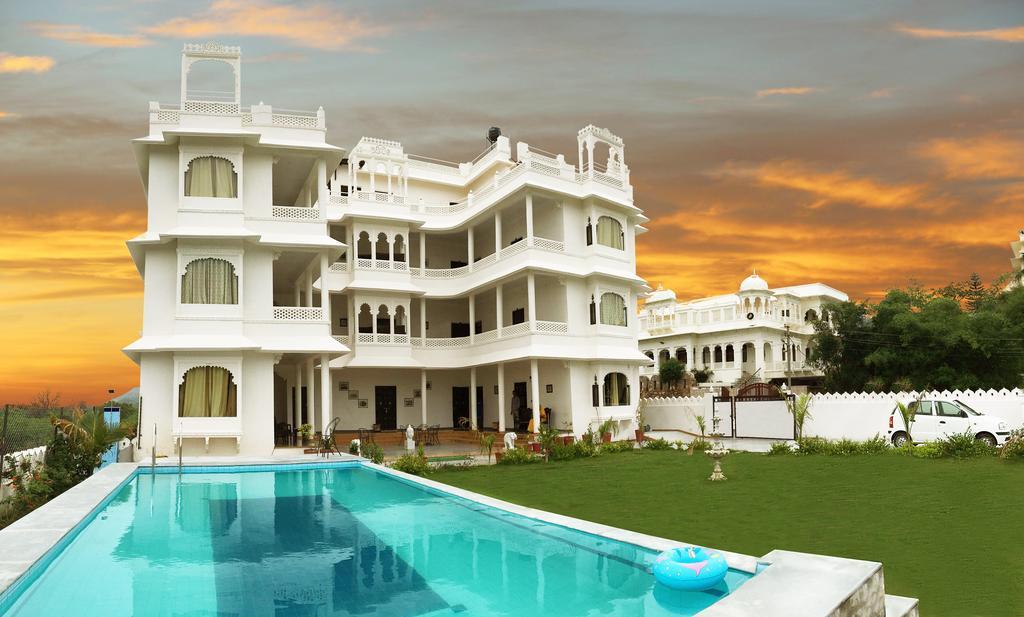 Sai Palace Hotel Удайпур Екстериор снимка