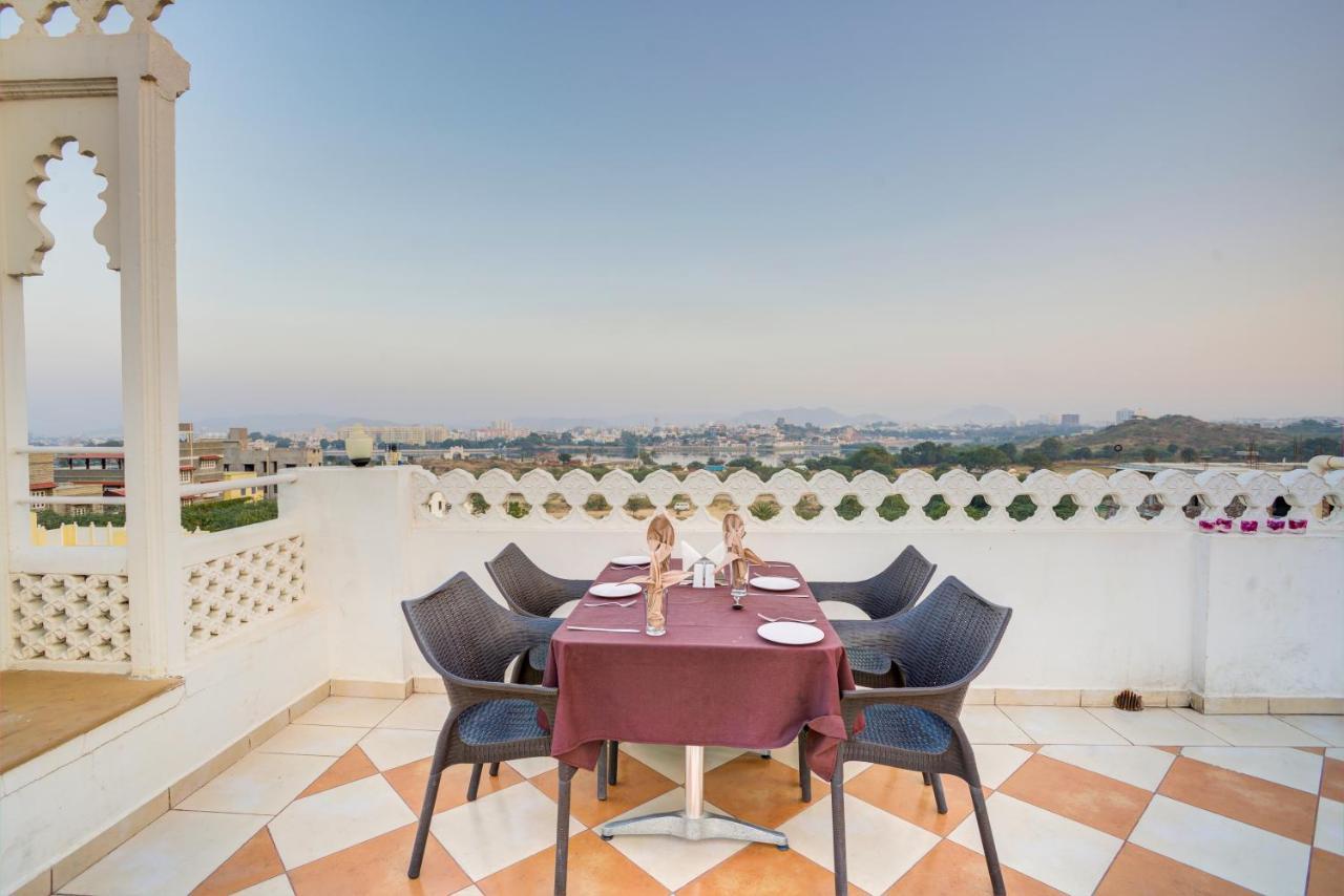 Sai Palace Hotel Удайпур Екстериор снимка