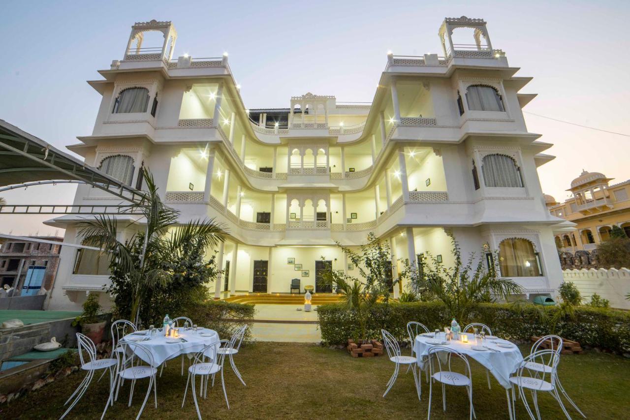 Sai Palace Hotel Удайпур Екстериор снимка